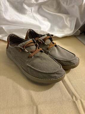 Skechers Relaxed Fit: Melson - Planon Men's Canvas Lace-Up Shoes Taupe